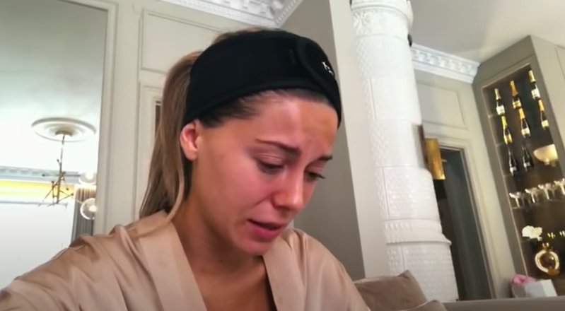 Bianca berättar om smärtan. Bildkälla: Youtube Bianca berättar om smärtan. Bildkälla: Youtube